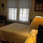 Red Lion Bed & Breakfast