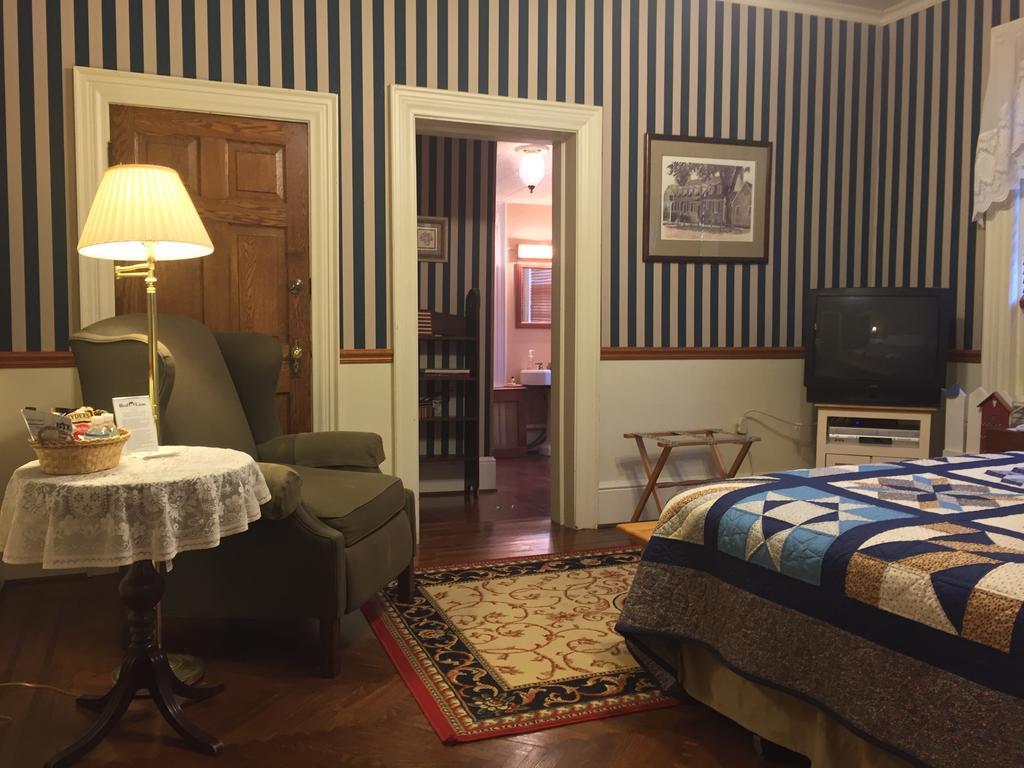 Red Lion Bed & Breakfast Red Lion