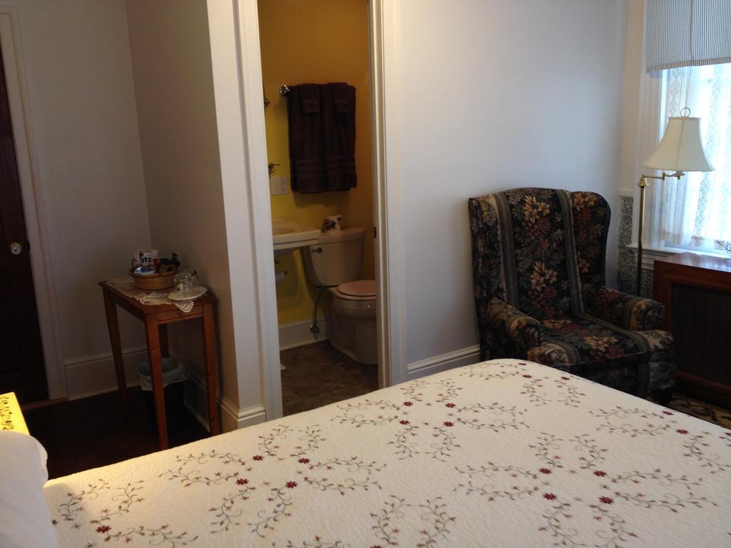 Red Lion Bed & Breakfast Red Lion
