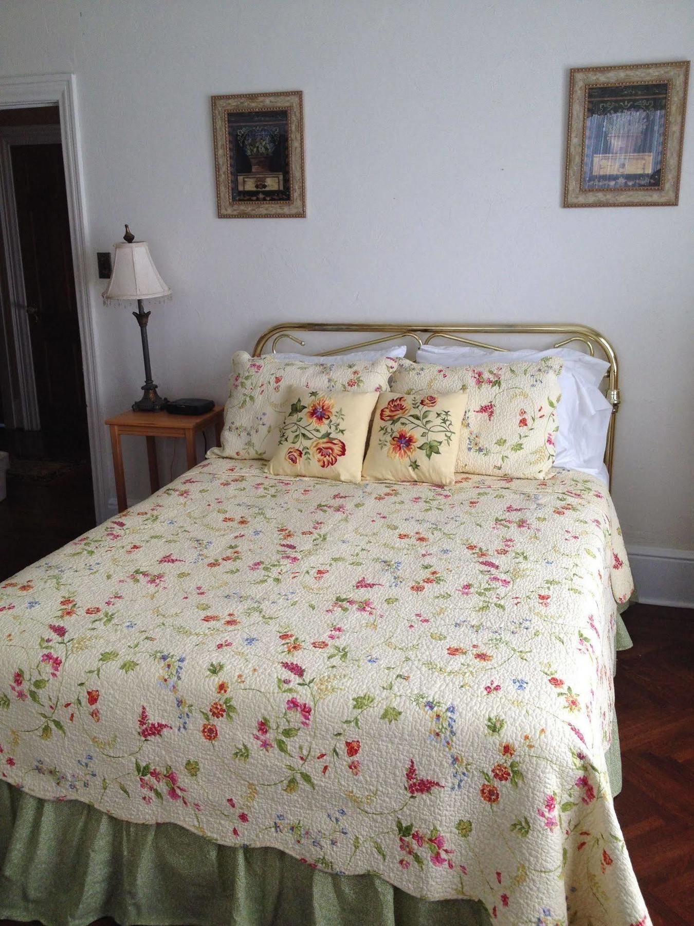Red Lion Bed & Breakfast Red Lion