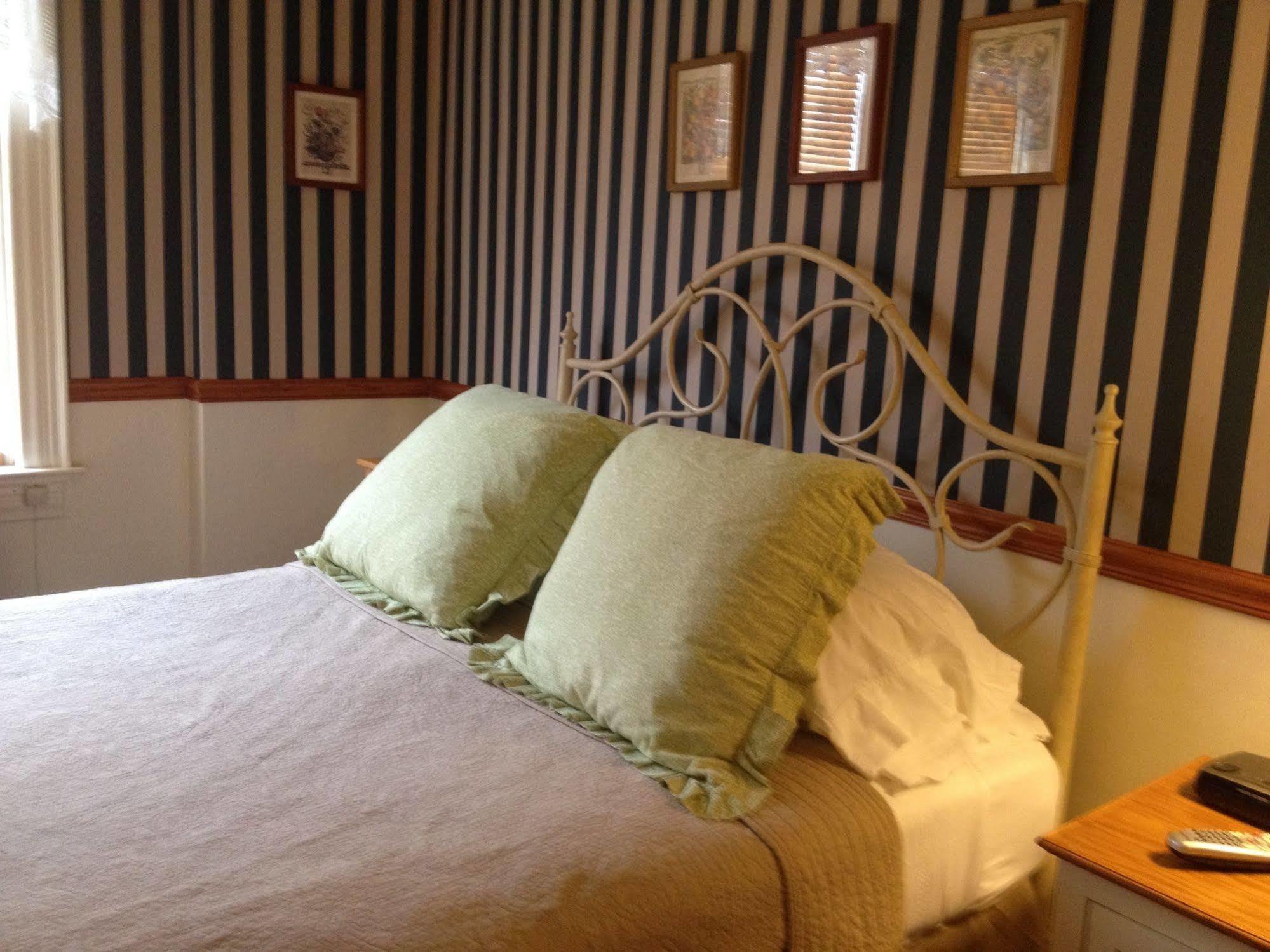Red Lion Bed & Breakfast 2* Red Lion