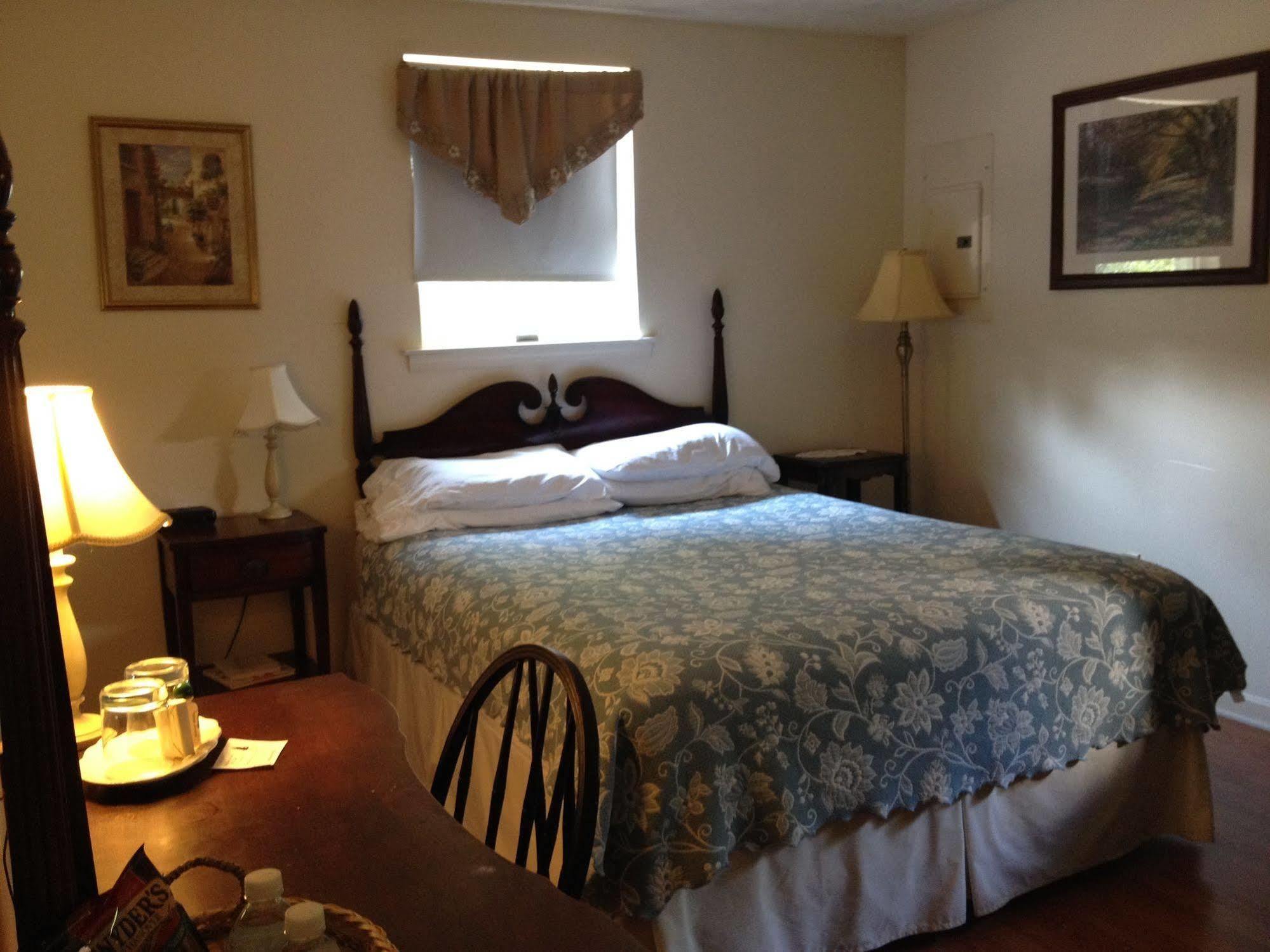 Red Lion Bed & Breakfast Bed and breakfast Red Lion